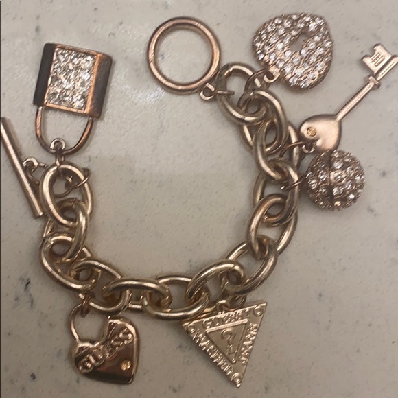 Bracelets - Picture 3 of 4